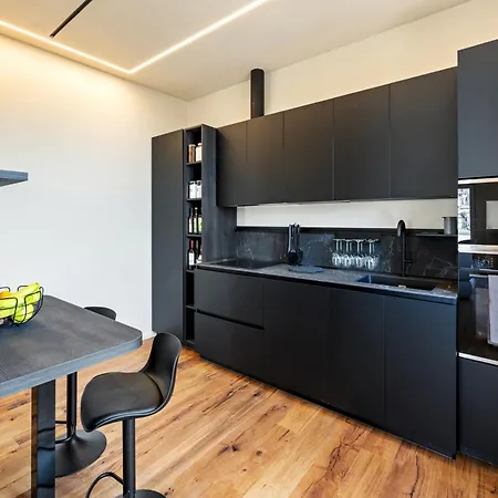 公寓 Modern Penthouse With Private Panoramic Terrace *